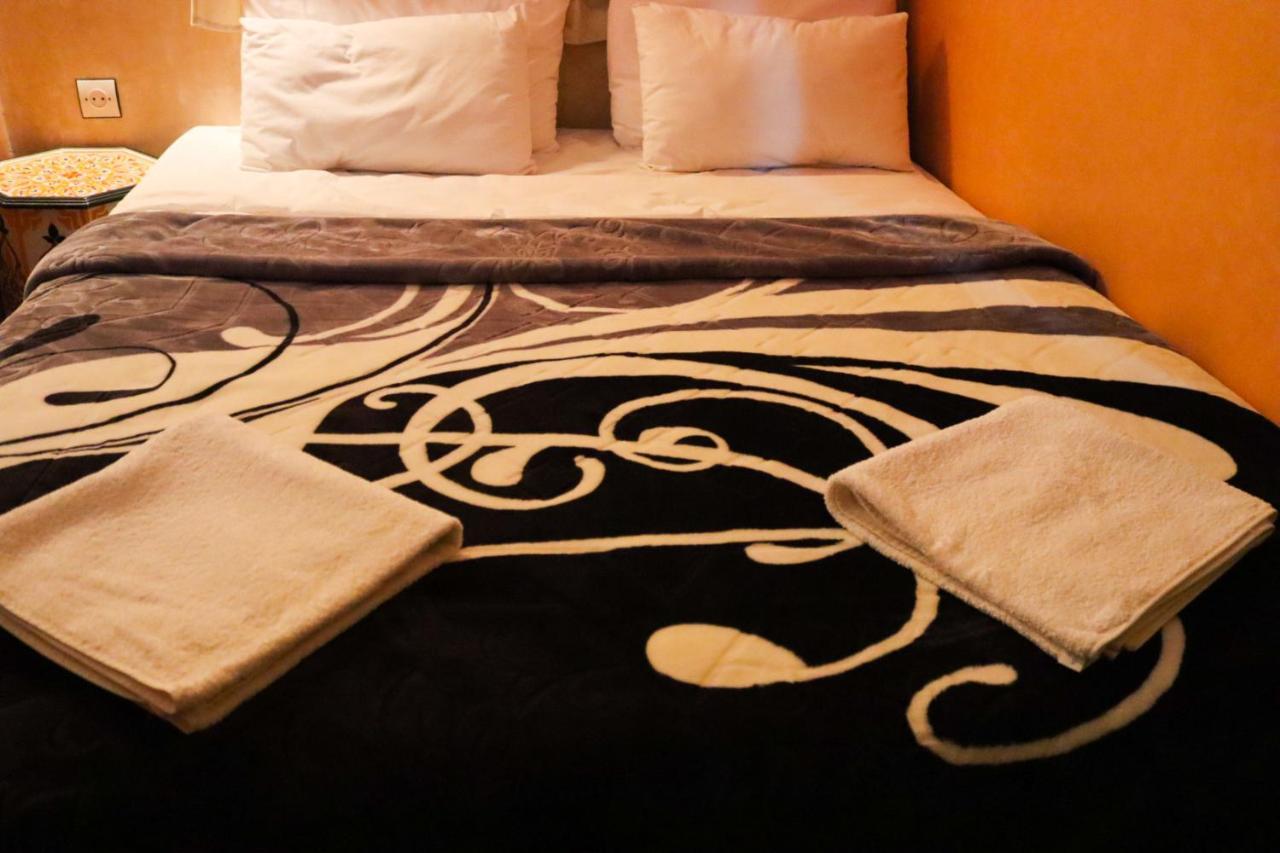 Dar Diafa Kaltom Hotel อูซูด ภายนอก รูปภาพ