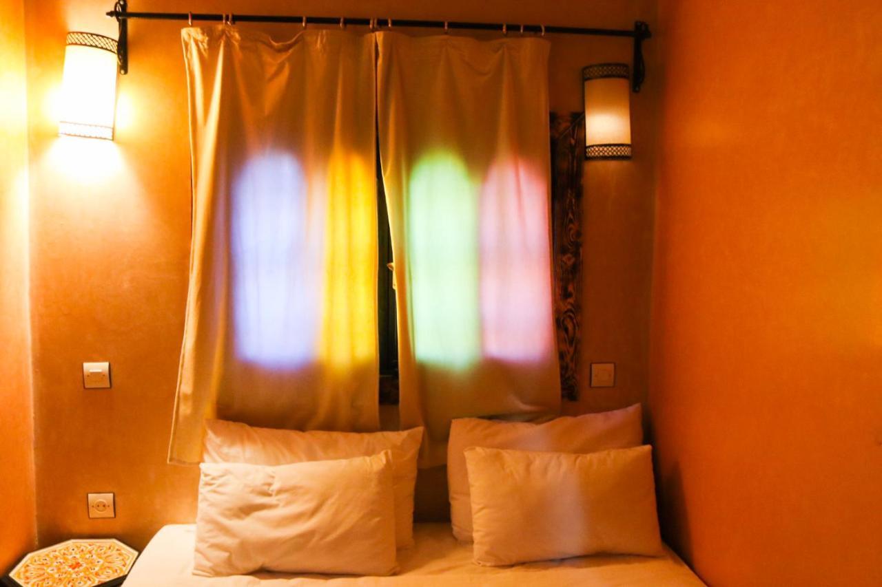 Dar Diafa Kaltom Hotel อูซูด ภายนอก รูปภาพ