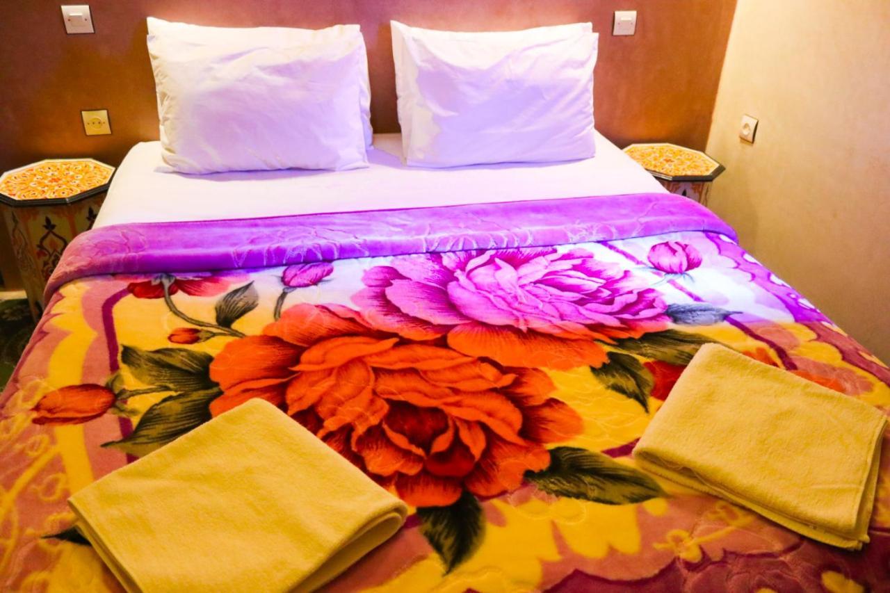 Dar Diafa Kaltom Hotel อูซูด ภายนอก รูปภาพ