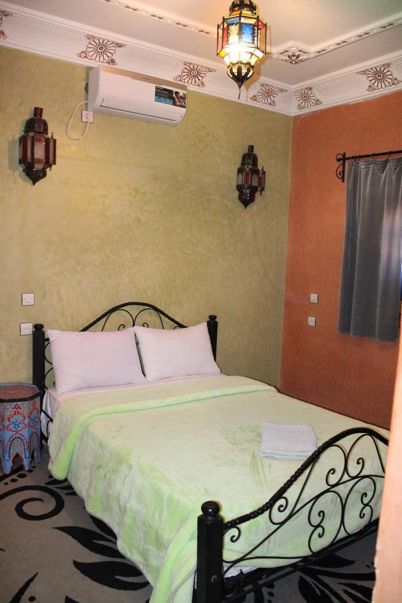 Dar Diafa Kaltom Hotel อูซูด ภายนอก รูปภาพ